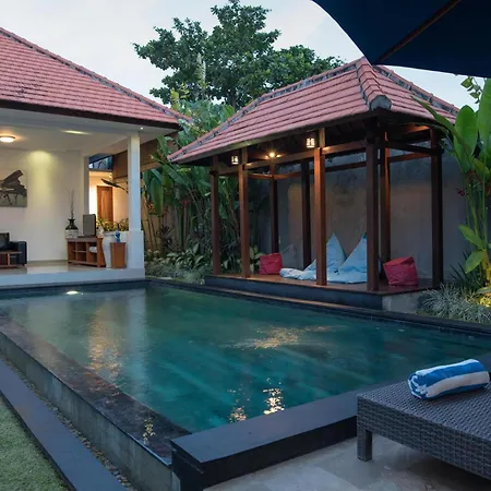 Kubu Manggala Villas Seminyak-3